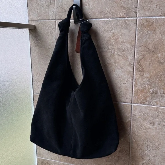 Marietta Knot Hobo 2.0 Bag American Leather Co. Black Suede Leather Corner Scuff - Picture 3 of 15